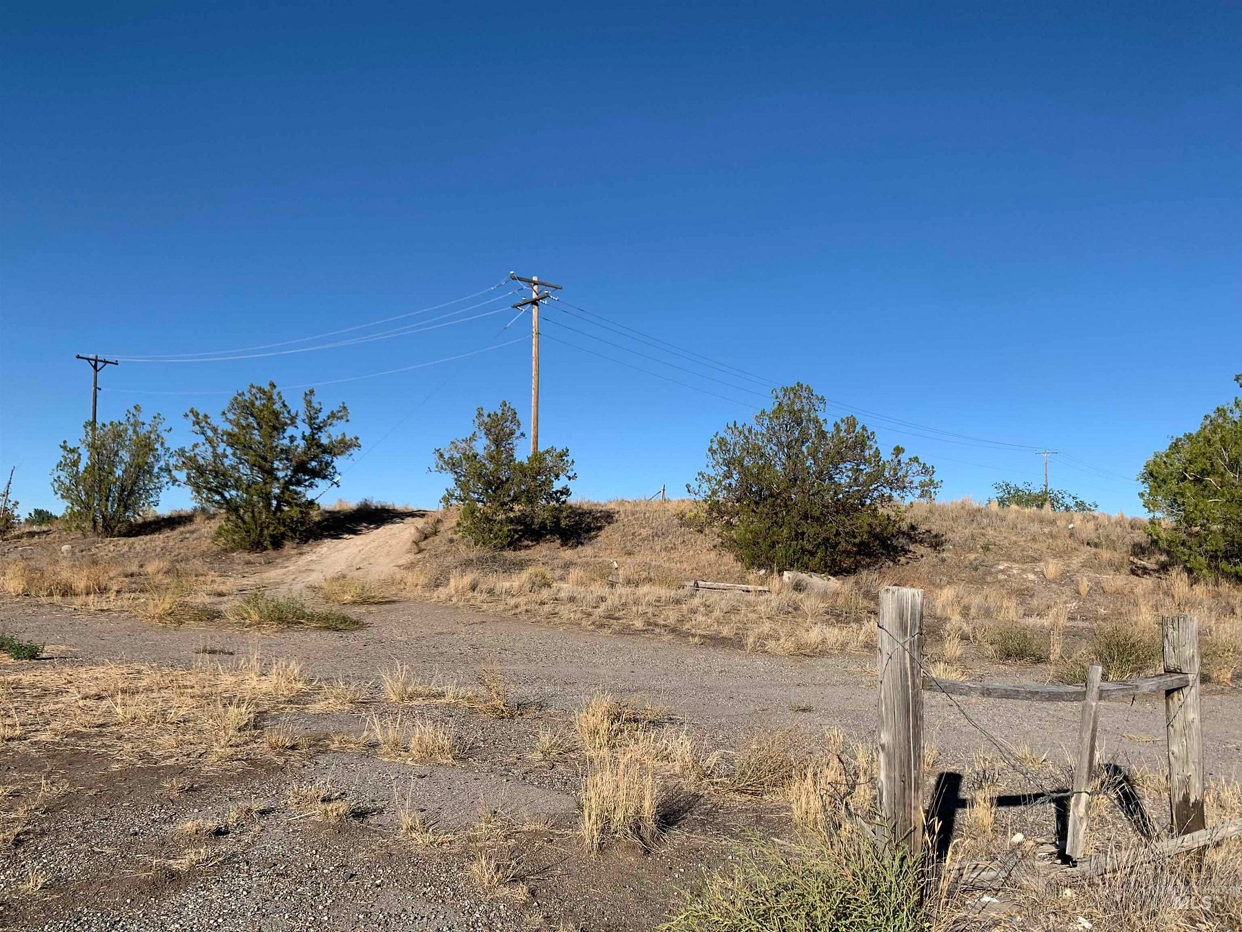 0.73 Acres of Commercial Land Bliss, Idaho, 